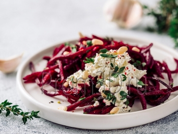Raw beetroot noodles or beet spaghetti salad